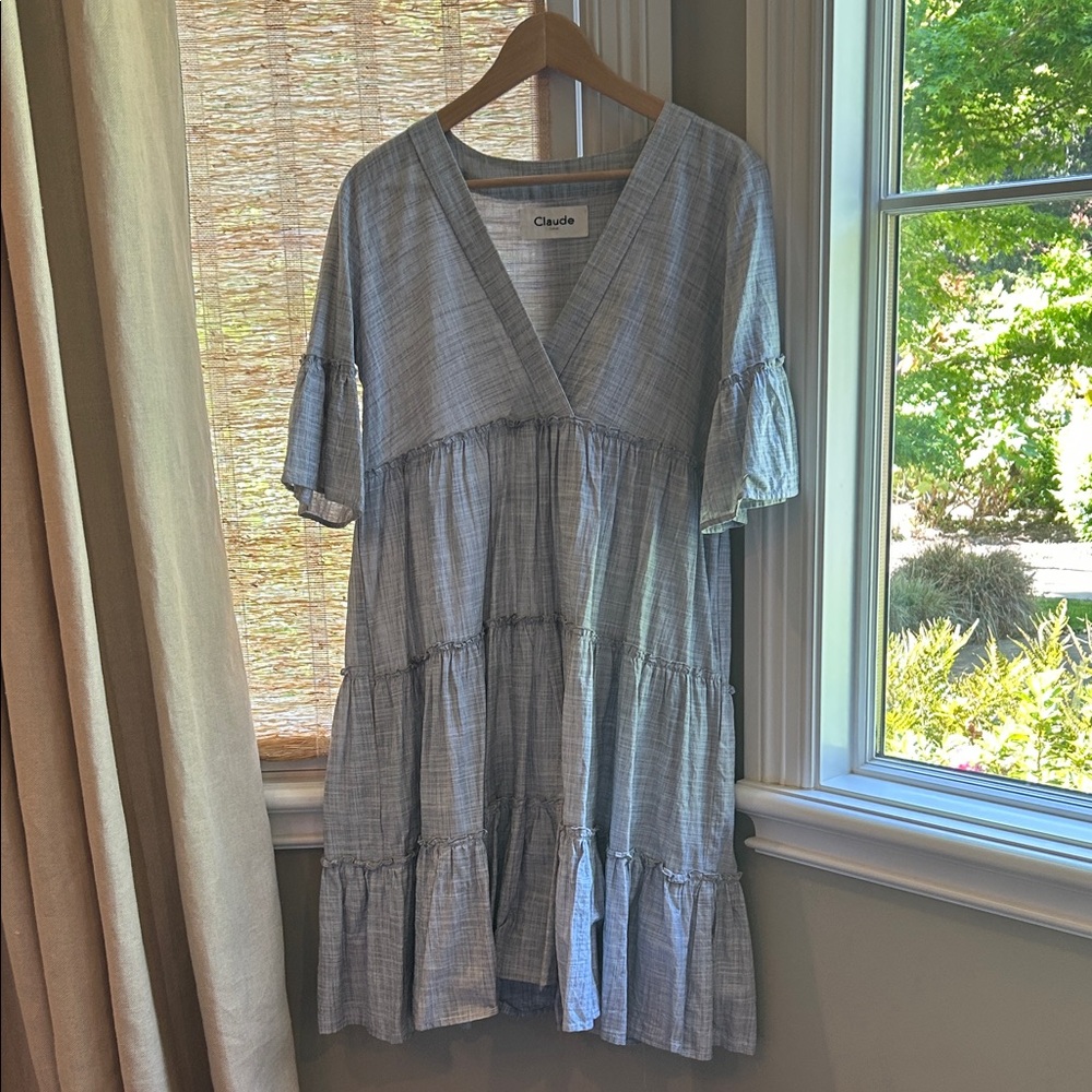 Claude Tutum Tiered V-Neck Dress OS